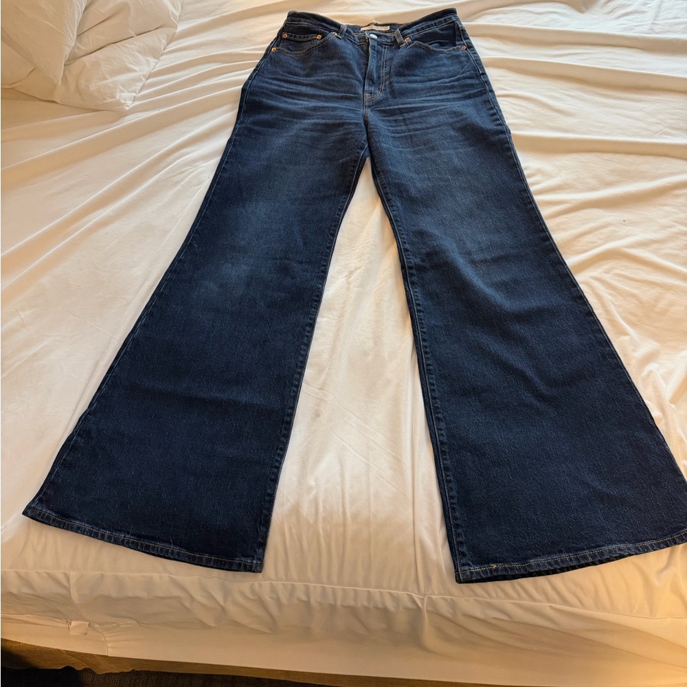 Levi’s Ribcage Bell - Picture 6 of 6